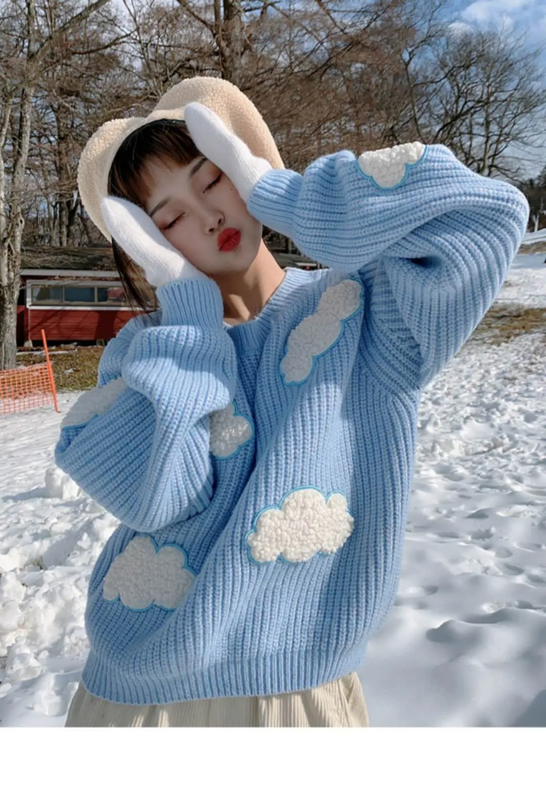 Cozy Clouds Pullover