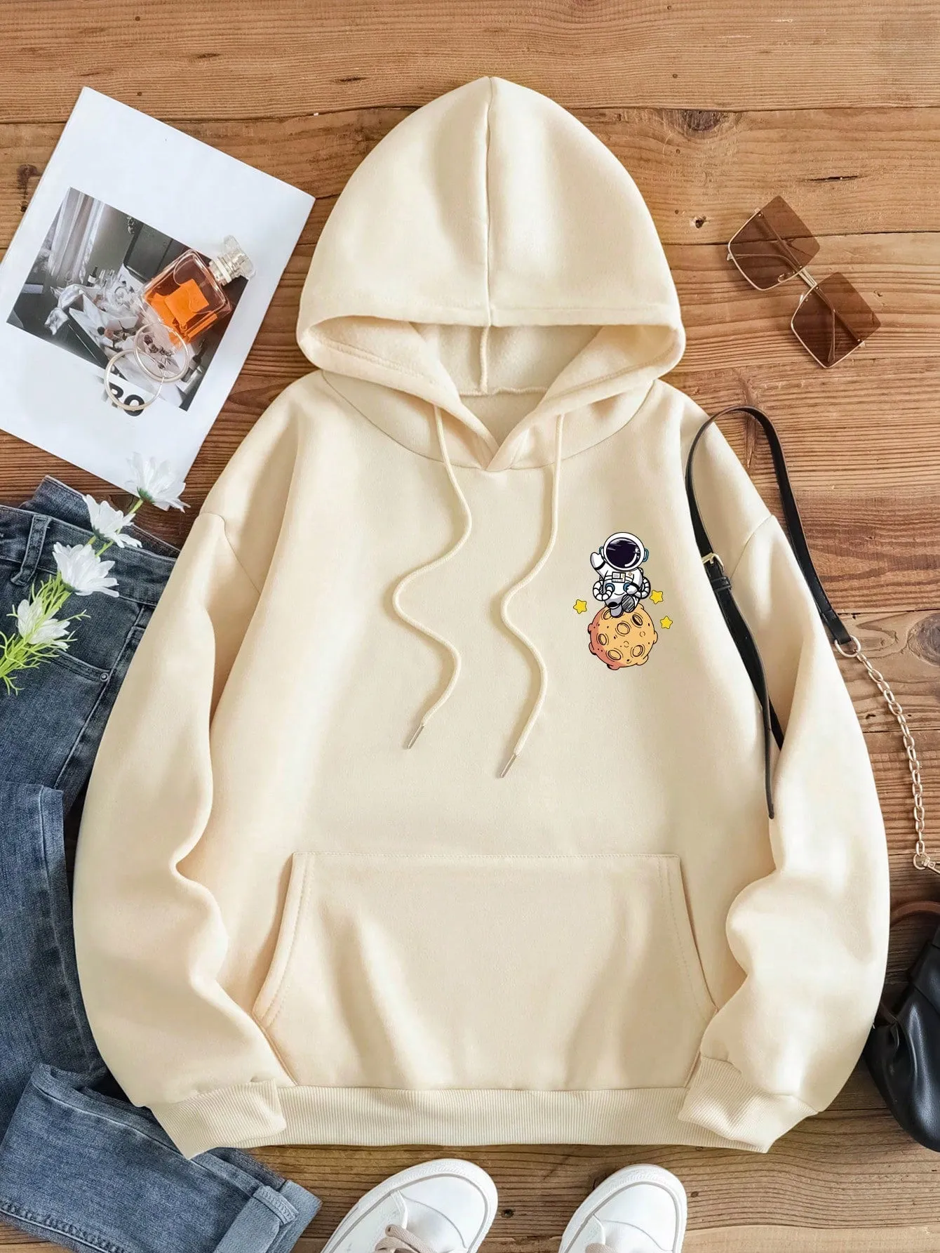 SHEIN EZwear Cartoon Printed Drawstring Hoodie From Moon To The Mars